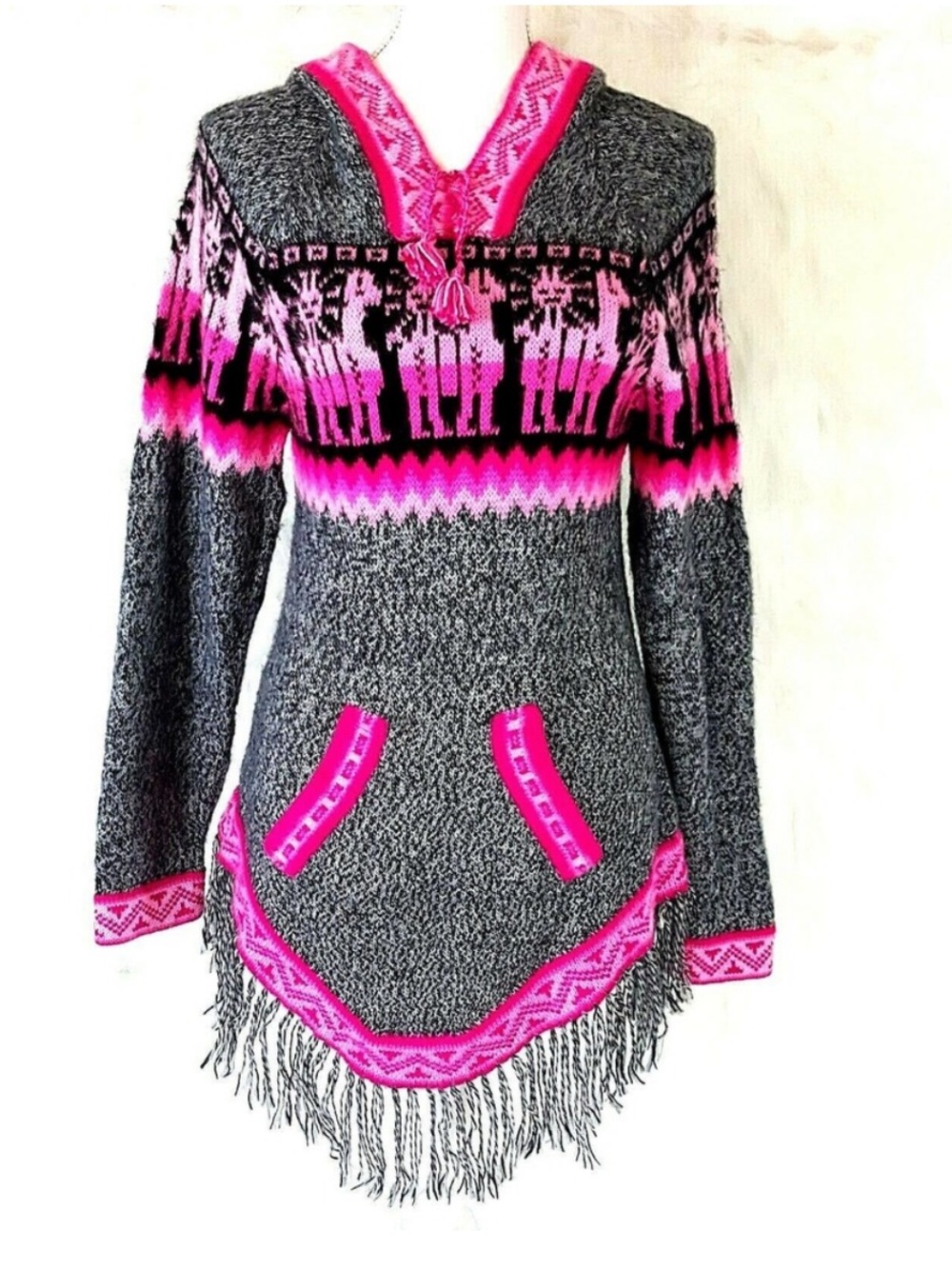 Kactus Sweater Alpaca Long Sleeve Fringed V Neck, sz S